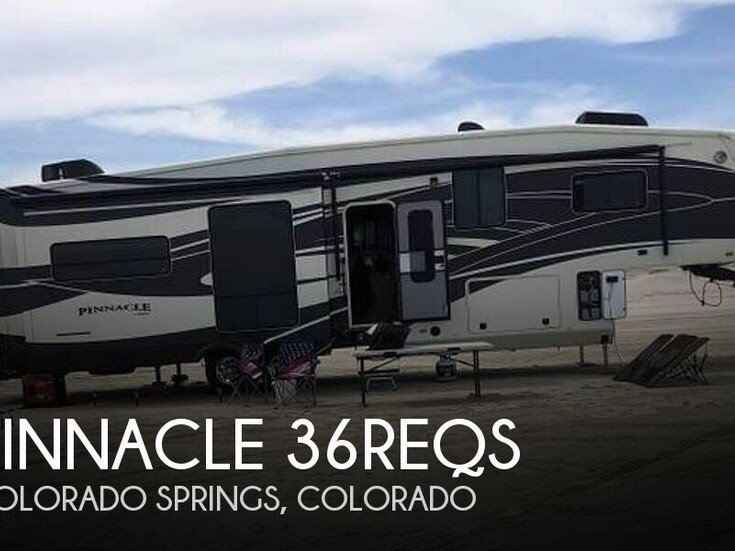Thumbnail Photo undefined for 2013 JAYCO Pinnacle